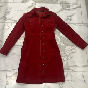 Dark red button up dress. Size small. Excellent condition.